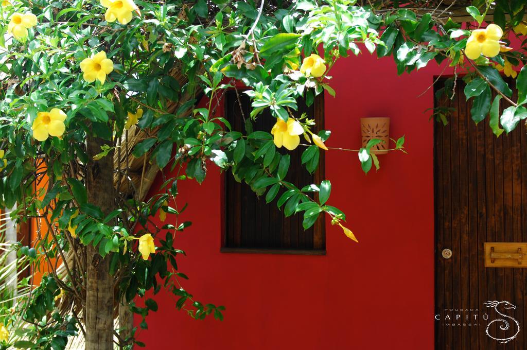 Pousada Capitu Imbassaí Exterior foto